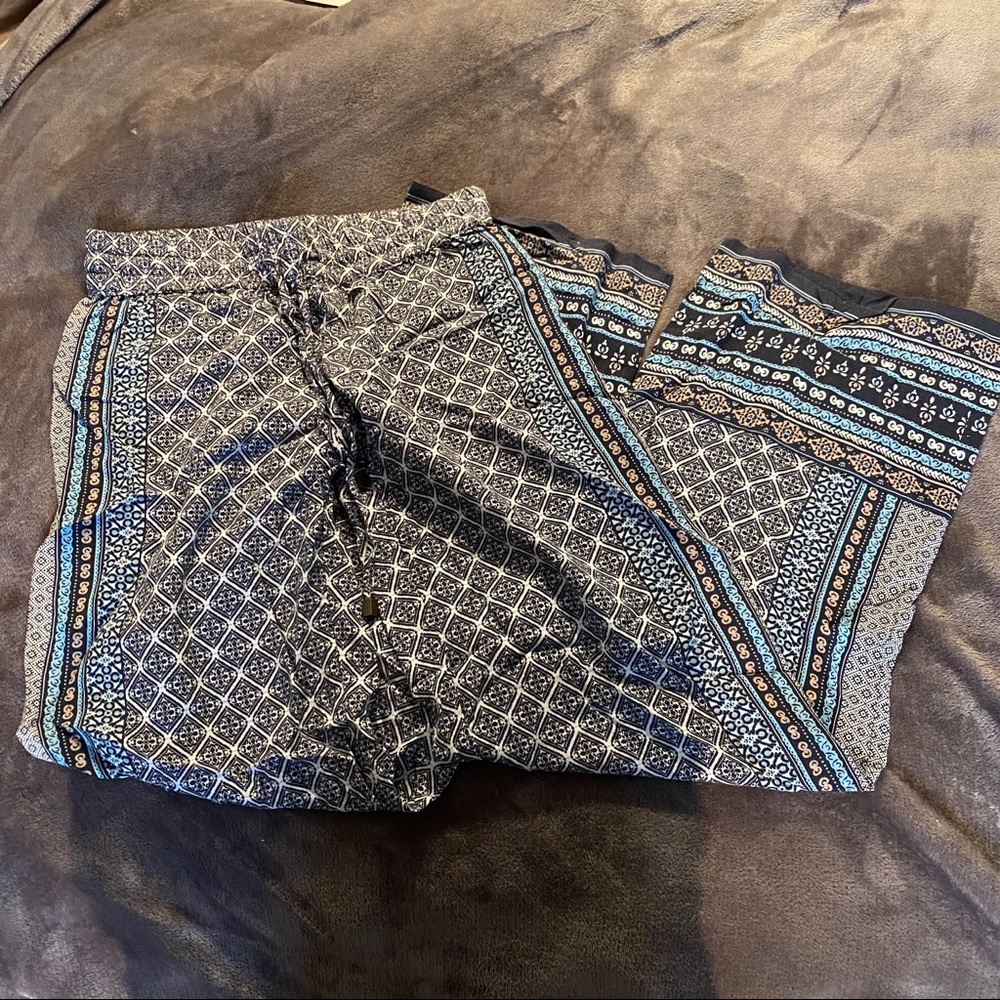 Cute flowy pants